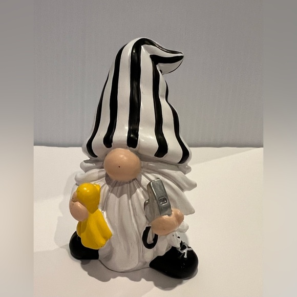 SOLD!! ARE YOU READY FOR SOME FOOTBALL?? 2 Cute Gnomes and LED Ceramic Football - Picture 2 of 7